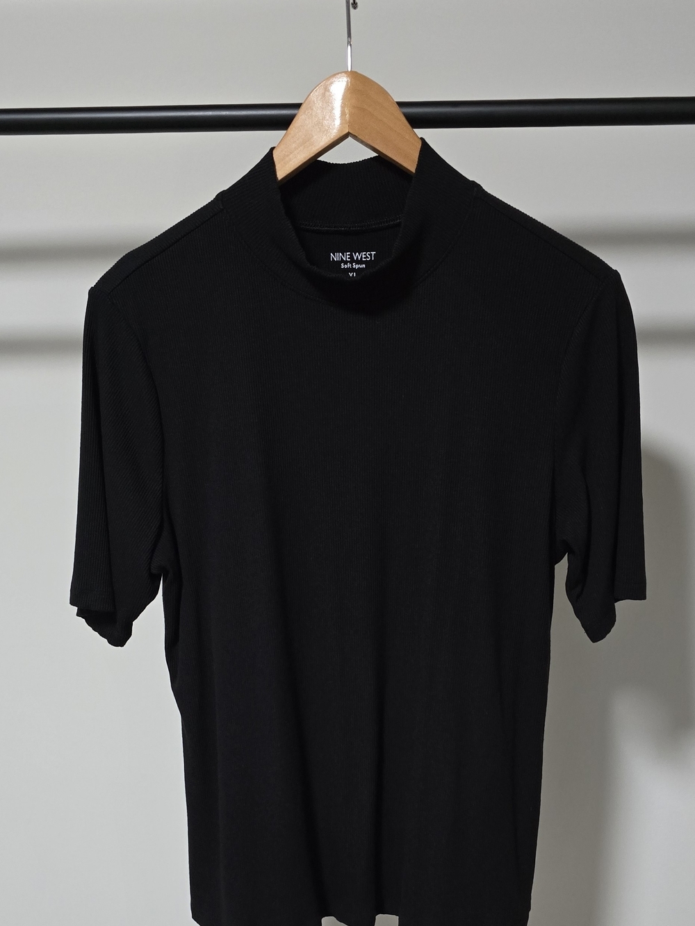 Nine West Women's Black Short Sleeve Mock Neck Shirt